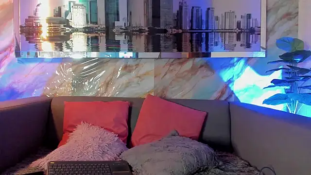 Snapshot of Layla_707 chatting on March 10, 2025, 1:56 am Layla 707 online show from March 10, 2025, 1:56 am