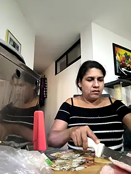 siri duque online show from September 10, 2025, 9:58 pm