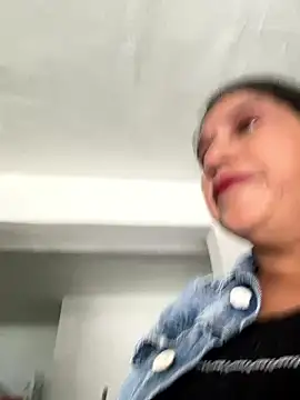 siri duque online show from October 4, 2025, 5:25 pm