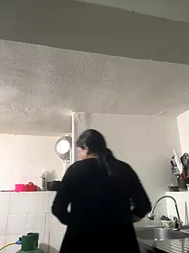 siri duque online show from October 9, 2025, 10:38 am