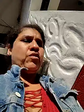 siri duque online show from February 21, 2025, 10:15 pm