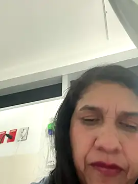 siri duque online show from September 10, 2025, 1:37 am