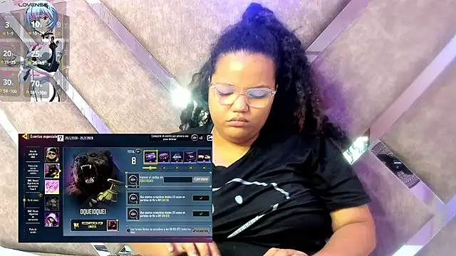 Snapshot of MhiaRey chatting on February 3, 2026, 2:11 pm MhiaRey online show from February 3, 2026, 2:11 pm