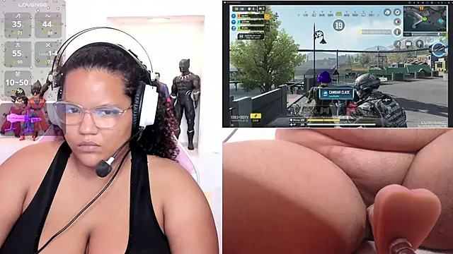 MhiaRey online show from October 19, 2025, 1:14 pm