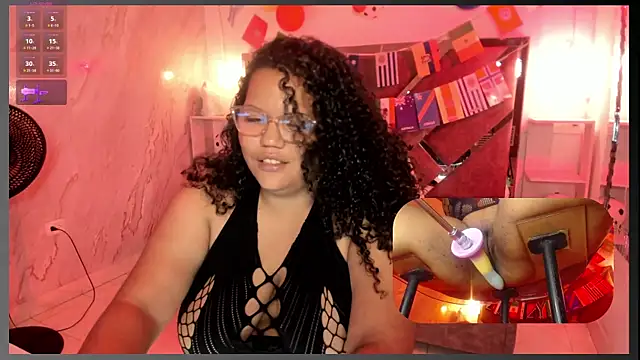 MhiaRey online show from July 16, 2026, 2:03 pm