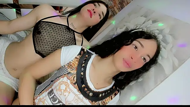 Snapshot of barbiedolls_x chatting on March 15, 2025, 10:24 am barbiedolls x online show from March 15, 2025, 10:24 am