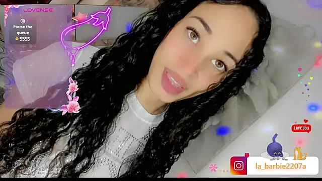 Snapshot of barbiedolls_x chatting on March 9, 2025, 9:03 pm barbiedolls x online show from March 9, 2025, 9:03 pm