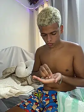 Leo bunny hot online show from November 29, 2025, 7:14 pm