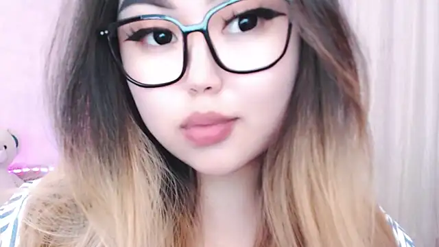 amelia sunlight online show from May 16, 2026, 4:28 pm