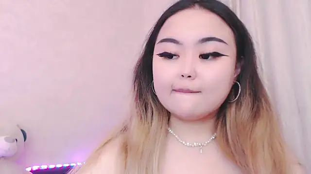 amelia sunlight online show from June 1, 2026, 5:01 pm