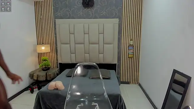 Snapshot of chimi88 chatting on October 7, 2025, 11:55 am chimi88 online show from October 7, 2025, 11:55 am