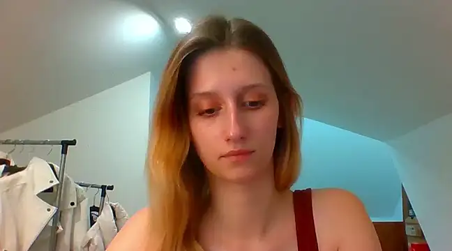 LUNA delight online show from December 6, 2024, 5:49 pm