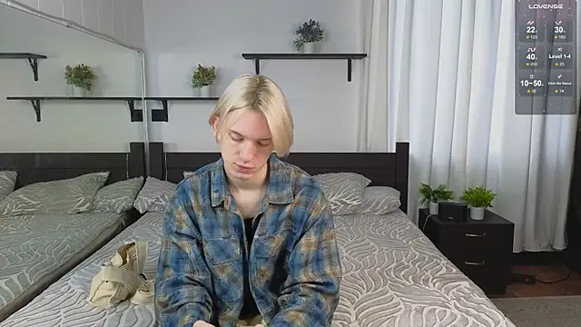 Ron Vils online show from September 18, 2025, 5:32 am