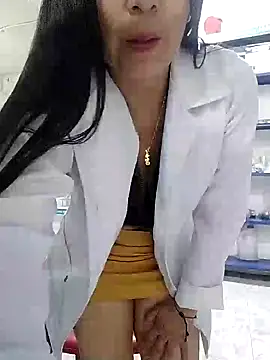 Megan jennerr online show from February 1, 2025, 11:27 pm