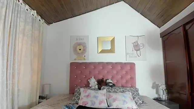 CelessteRedds online show from September 30, 2025, 11:27 am