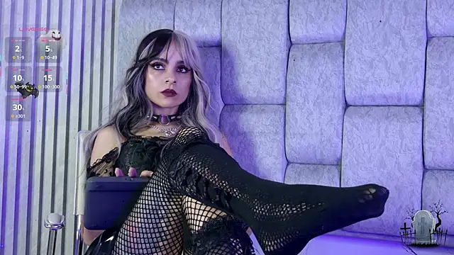 Snapshot of Alice_noir chatting on September 22, 2025, 10:27 pm Alice noir online show from September 22, 2025, 10:27 pm