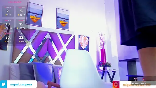 Snapshot of _miguel0 chatting on October 22, 2025, 8:08 pm  miguel0 online show from October 22, 2025, 8:08 pm