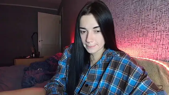 Liana diva online show from November 23, 2025, 4:50 pm