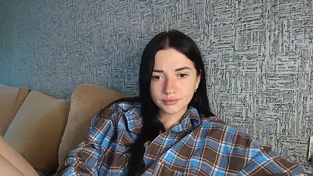Snapshot of Liana_diva chatting on July 15, 2026, 11:17 am Liana diva online show from July 15, 2026, 11:17 am