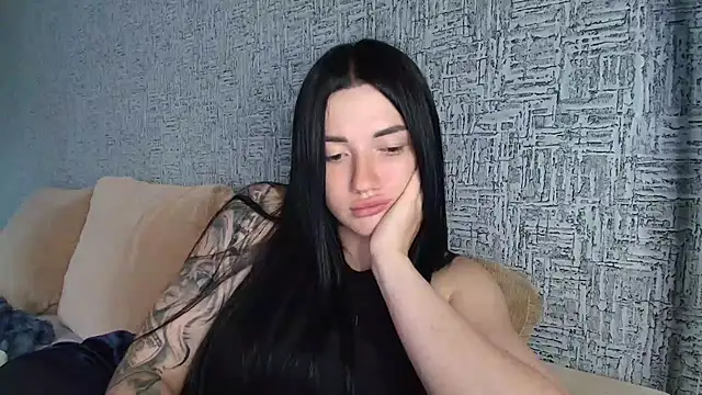Liana diva online show from May 18, 2026, 1:49 pm
