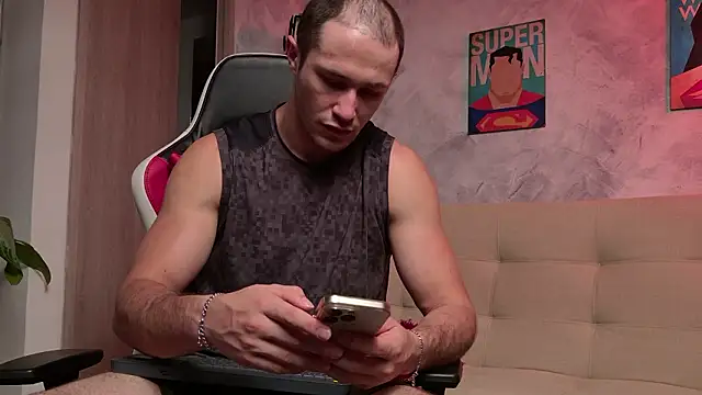 AxelFairchaild online show from February 18, 2026, 1:18 pm