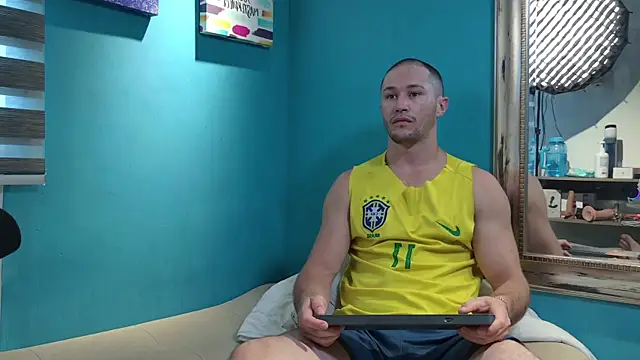 Snapshot of AxelFairchaild chatting on September 24, 2025, 1:06 pm AxelFairchaild online show from September 24, 2025, 1:06 pm