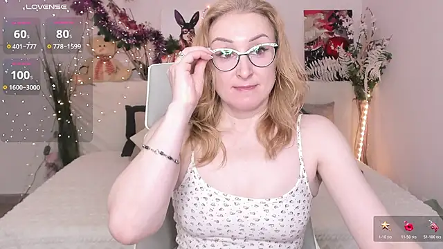 MadissonKiss online show from January 13, 2026, 2:04 am