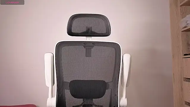 Cristopher23  online show from September 27, 2025, 12:06 am