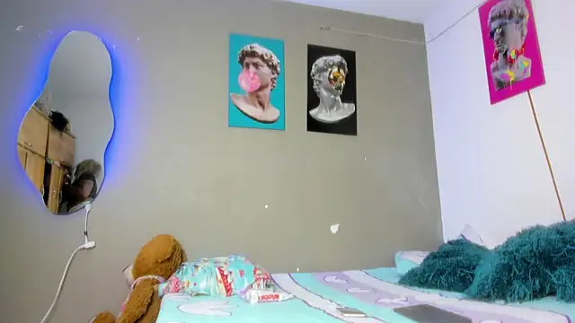 Lilybaudinx96 online show from February 10, 2025, 3:35 am