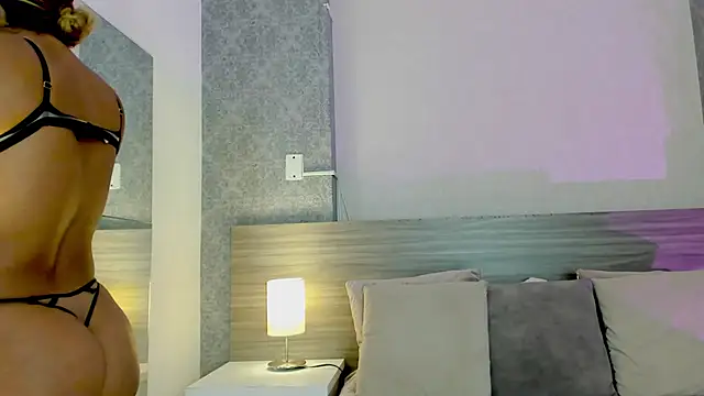 Mistyca online show from September 30, 2025, 10:43 am