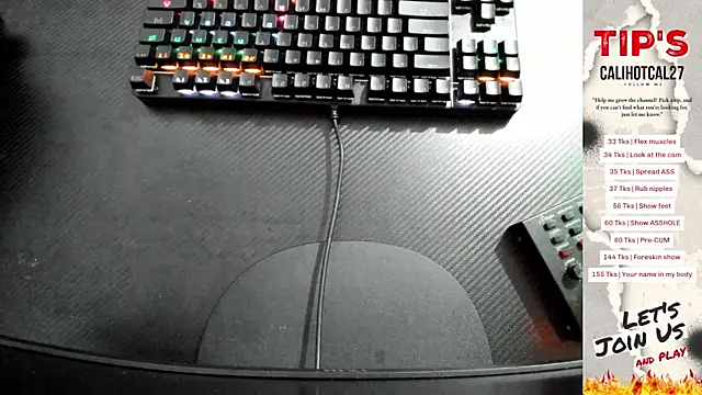 Snapshot of Calihotcaliente277 chatting on September 26, 2025, 11:39 am Calihotcaliente277 online show from September 26, 2025, 11:39 am