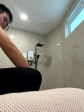 Snapshot of chrisss06 chatting on December 3, 2024, 10:23 am chrisss06 online show from December 3, 2024, 10:23 am