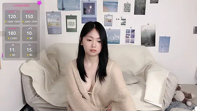 LiLiYbaby online show from January 3, 2025, 5:42 pm