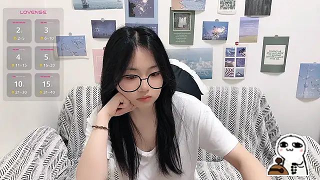 LiLiYbaby online show from June 9, 2026, 6:58 am