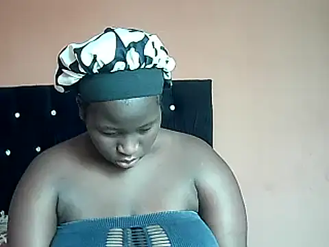 MelaninBear online show from February 7, 2025, 8:22 am