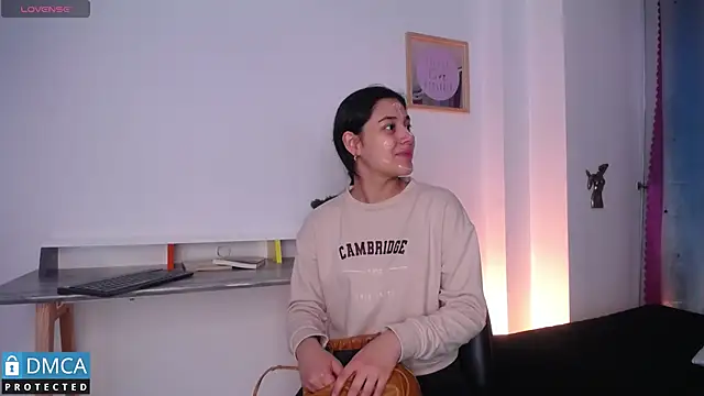 floriamANDjazmin online show from February 12, 2025, 3:07 am