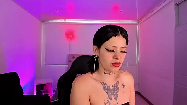 AuroraDiaz online show from September 27, 2025, 7:31 pm