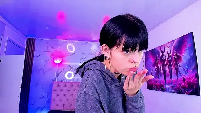 AuroraDiaz online show from December 20, 2025, 7:17 pm