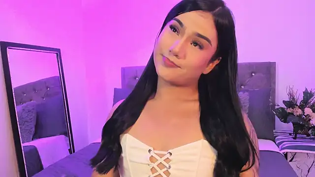 Snapshot of AssQueen18 chatting on October 27, 2025, 1:50 am AssQueen18 online show from October 27, 2025, 1:50 am