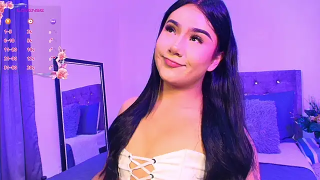 Snapshot of AssQueen18 chatting on October 28, 2025, 11:53 am AssQueen18 online show from October 28, 2025, 11:53 am