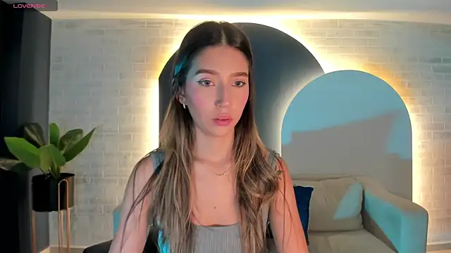 TaraLawrence online show from October 15, 2025, 3:38 am