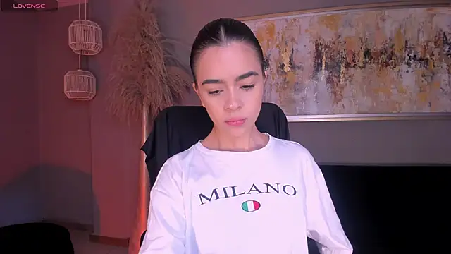 AlanaCraft online show from October 24, 2025, 12:37 pm