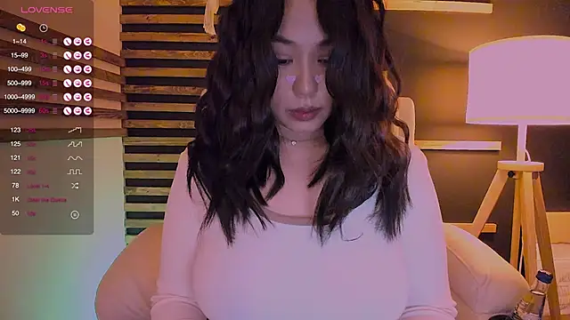 Snapshot of kimmy_chi_ chatting on February 18, 2025, 4:58 pm kimmy chi online show from February 18, 2025, 4:58 pm