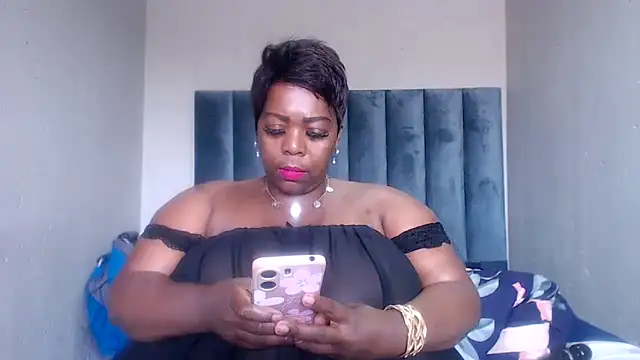 Snapshot of BustyWendyXXX47 chatting on September 23, 2025, 6:31 am BustyWendyXXX47 online show from September 23, 2025, 6:31 am