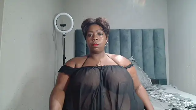 Snapshot of BustyWendyXXX47 chatting on February 17, 2025, 7:04 am BustyWendyXXX47 online show from February 17, 2025, 7:04 am