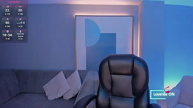 Snapshot of MaddisonLowe chatting on November 8, 2025, 4:38 am MaddisonLowe online show from November 8, 2025, 4:38 am