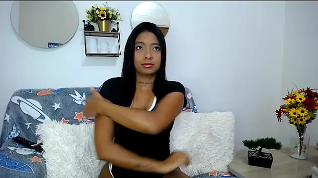 Snapshot of Amber_diamond chatting on March 11, 2025, 5:13 am Amber diamond online show from March 11, 2025, 5:13 am