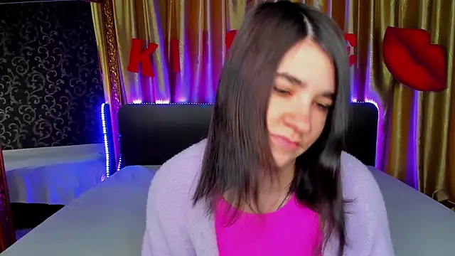 Snapshot of _Polly_Love_ chatting on February 8, 2026, 7:06 am Polly Love online show from February 8, 2026, 7:06 am