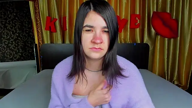 Snapshot of _Polly_Love_ chatting on February 10, 2026, 6:56 am Polly Love online show from February 10, 2026, 6:56 am