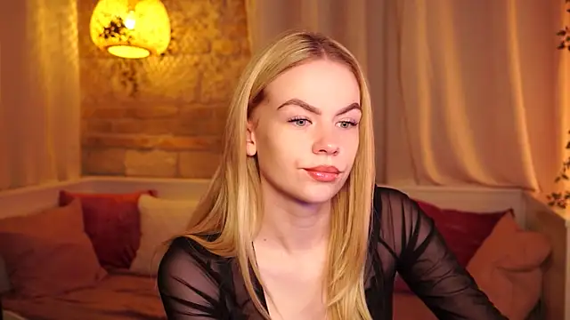 sn0w barbie online show from September 22, 2025, 8:42 am